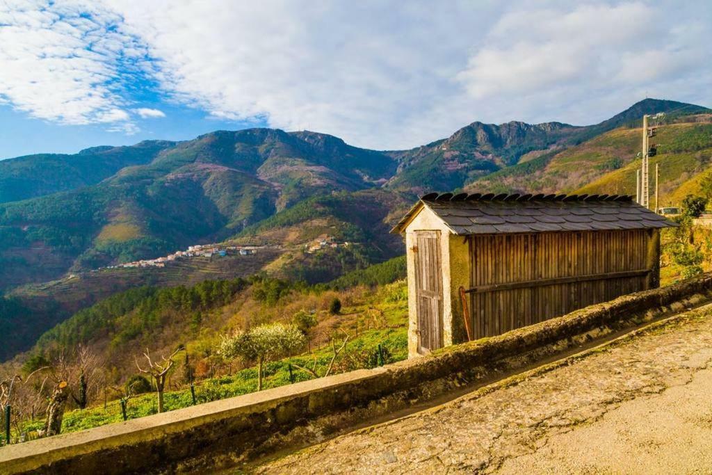 Parada  "Casa Do Avo Patricio" Mountain Experienceヴィラ エクステリア 写真